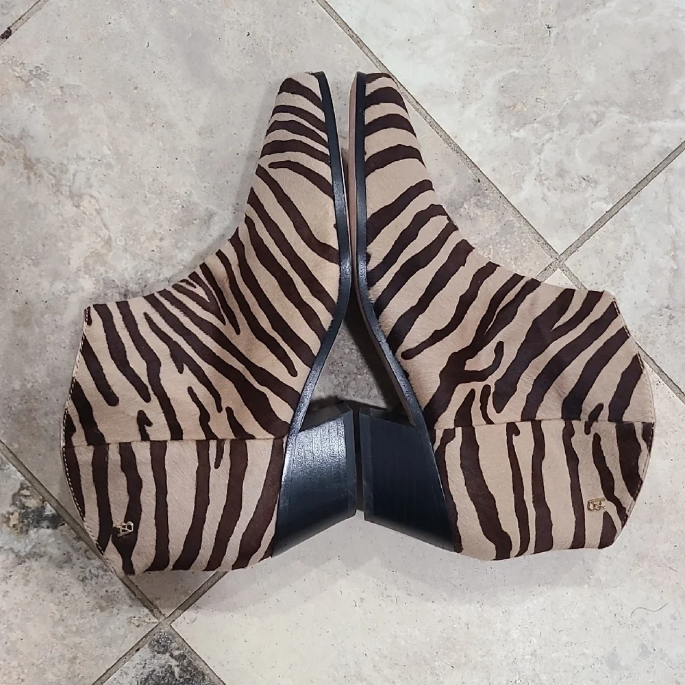 Veronica Beard Brown Zebra Ankle Boots